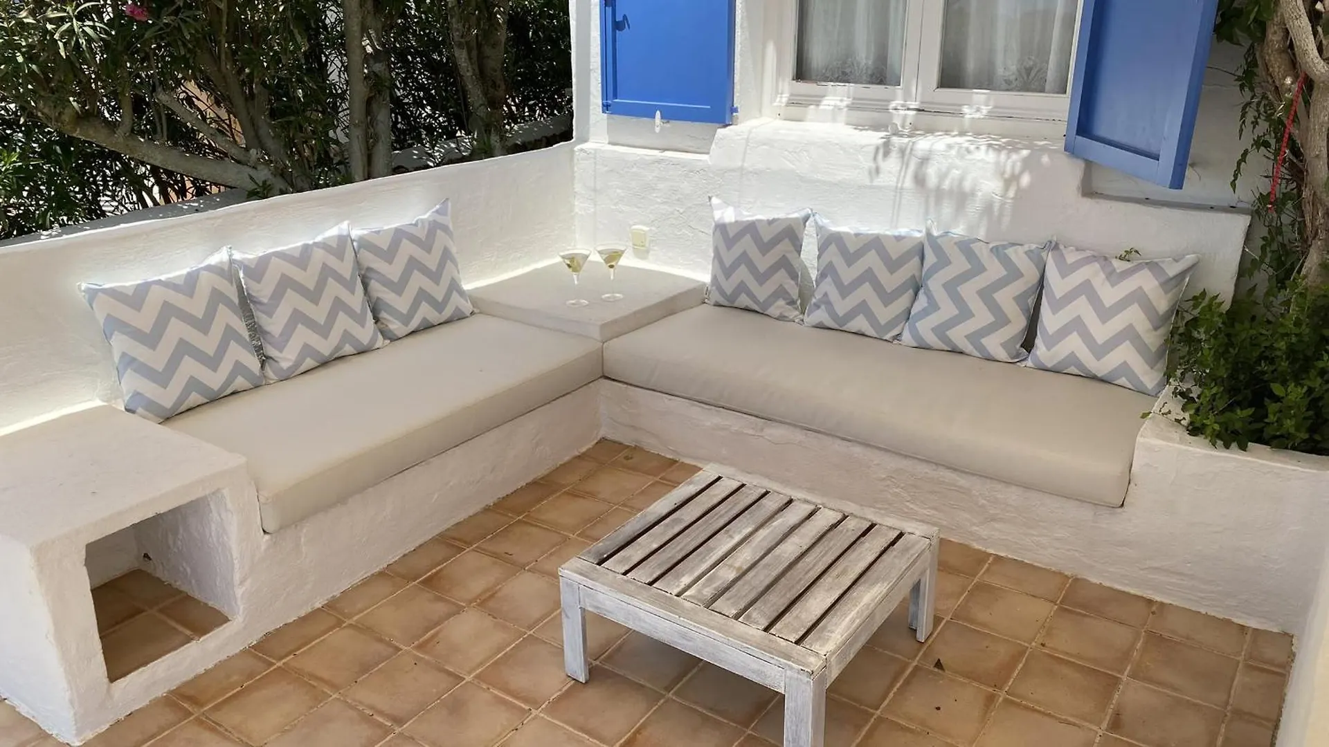 Villa Bini Sac Binissafuller 0*,